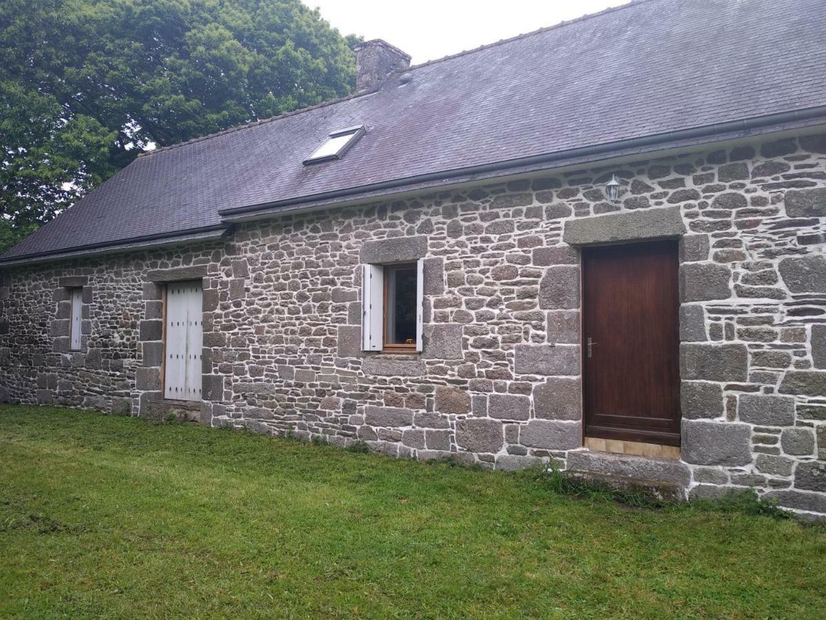 Le Botcol Villa Plouguernével Buitenkant foto