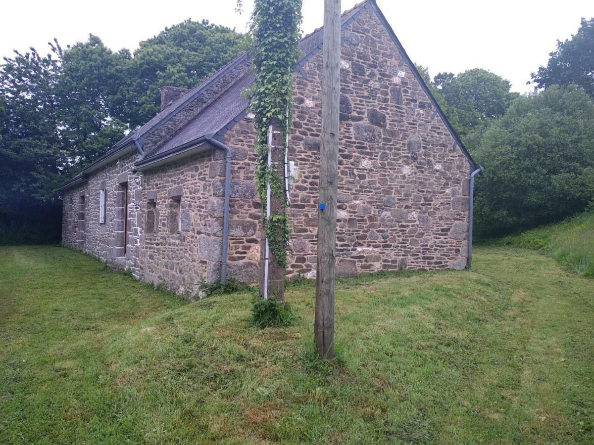 Le Botcol Villa Plouguernével Buitenkant foto